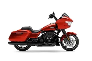 Cruise 2024 on a Harley FLTRX Road Glide